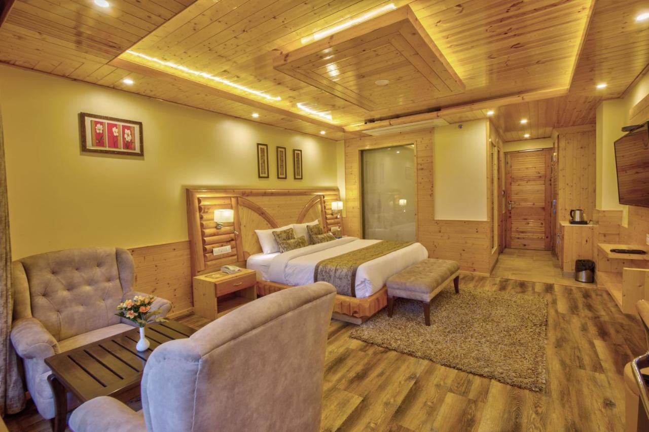The Holiday Villa Resorts & Spa มะนาลี ภายนอก รูปภาพ